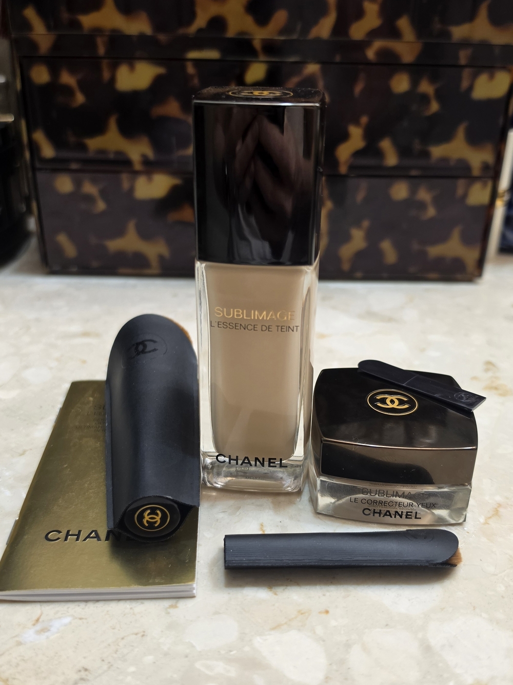 Chanel Sublimage Foundation & Concealer set (BD21 & Shade 10)